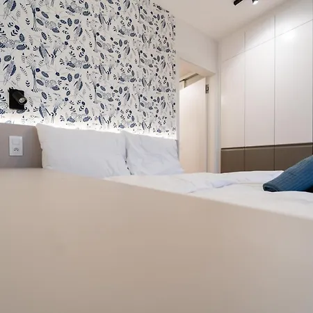 Apartment Pattern Boutique
